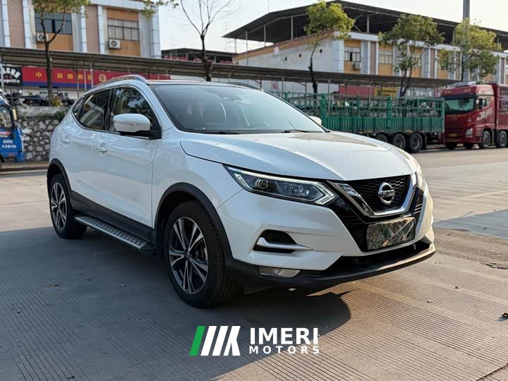 Nissan Qashqai 2.0L CVT Luxury