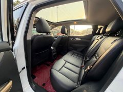 Nissan Qashqai 2.0L CVT Luxury - photo 6