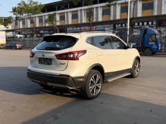 Nissan Qashqai 2.0L CVT Luxury - photo 9