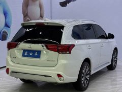 Mitsubishi Outlander 2.0L 2WD Edition 5 - ფოტო 4