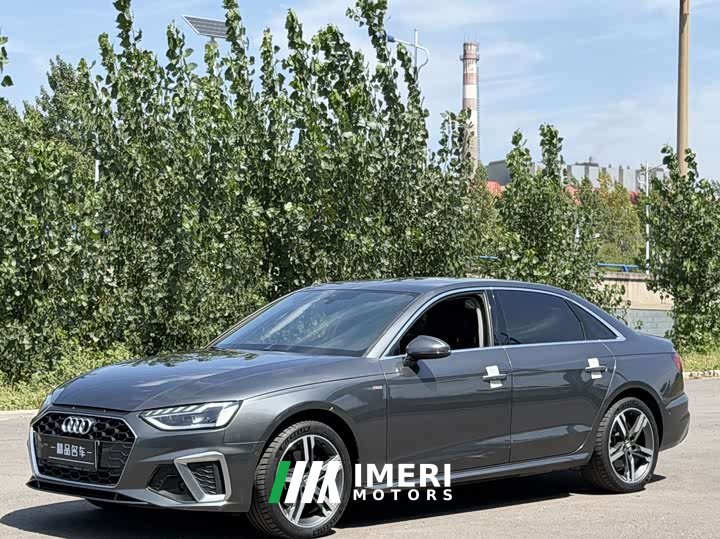 Audi A4L 40 TFSI Luxury Sport