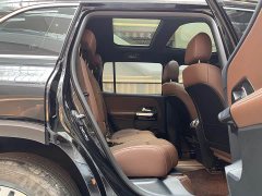 Mercedes-Benz GLB 220 Dynamic - ფოტო 12