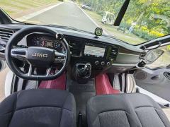 JMC 2.0T Manual Mid-wheelbase Mid-roof Commercial Multi-purpose Passenger Vehicle 7-seater - photo 7
