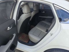 Kia K3 1.5L CVT Luxury Edition - ფოტო 7