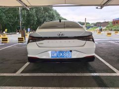 Hyundai Elantra 2022 1.5L CVT Luxury - ფოტო 18
