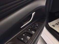 Hyundai Elantra 2022 1.5L CVT Luxury - ფოტო 5