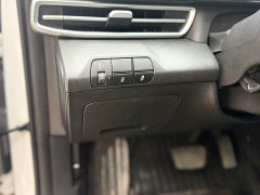 Hyundai Elantra 1.5L CVT Luxury - ფოტო 10