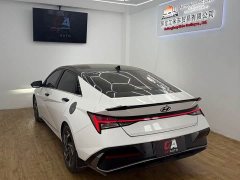 Hyundai Elantra 1.5L CVT Luxury - ფოტო 4