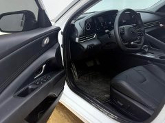 Hyundai Elantra 1.5L CVT Luxury - ფოტო 9