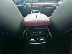 Jetour Jietu X70 PLUS 2023 1.5T DCT Brave PLUS 7-Seater - ფოტო 16