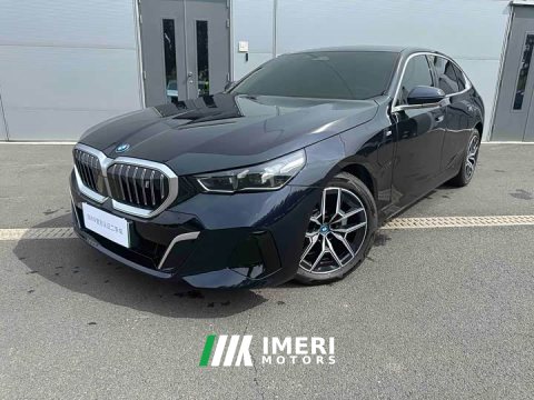 2026 BMW i5 2025 eDrive 35L M Sport Package - ავტომობილი ჩინეთიდან