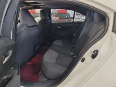 Toyota Corolla 1.8L CVT Luxury - ფოტო 5
