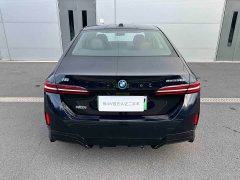 BMW i5 eDrive 35L M Sport Package - ფოტო 2