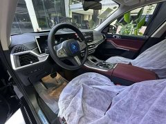 BMW X5 xDrive 30Li M Sport Luxury Night Edition Package - ფოტო 6