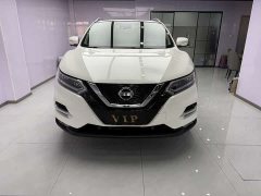 Nissan Qashqai 2.0L CVT XV Premium Luxury - ფოტო 2