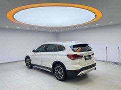 BMW X1 sDrive20Li Fashion - ფოტო 4
