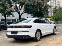 Volkswagen Lingdu L 280TSI DSG Dazzling Red Edition - ფოტო 9