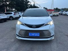 Toyota Sienna 2.5L Hybrid Premium Edition - ფოტო 2