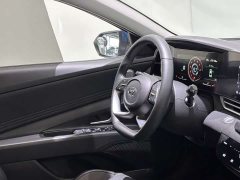 Hyundai Elantra 1.5L CVT Luxury - ფოტო 14