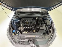 Hyundai Elantra 1.5L CVT Luxury - ფოტო 20