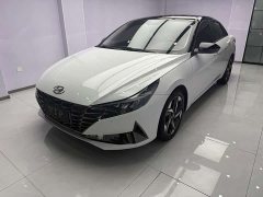 Hyundai Elantra 1.5L CVT Luxury - ფოტო 1