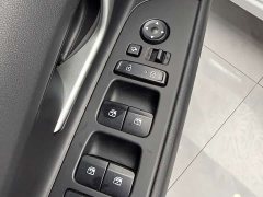 Hyundai Elantra 1.5L CVT Luxury - ფოტო 8