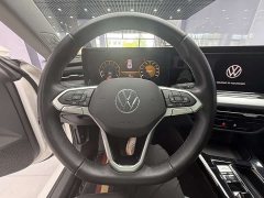 Volkswagen Lingdu L 280TSI DSG Dazzling Red Edition - ფოტო 12