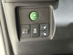 Honda Vezel 1.5L CVT Phantom Night Pioneer Edition - ფოტო 12