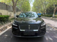Lincoln Explorer 2020 2.0T FWD Premium - ფოტო 3