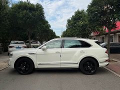 Bentley Bentayga 4.0T V8 - ფოტო 3
