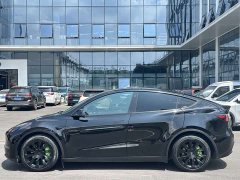 Tesla Model Y Standard Range RWD - ფოტო 3