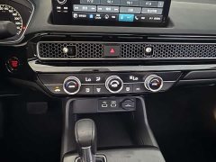 Honda Civic 180TURBO CVT Premium Edition - ფოტო 19