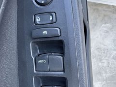 Honda Vezel 1.5L CVT Pioneer Edition - ფოტო 12