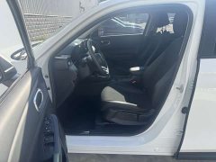 Honda Vezel 1.5L CVT Pioneer Edition - ფოტო 14