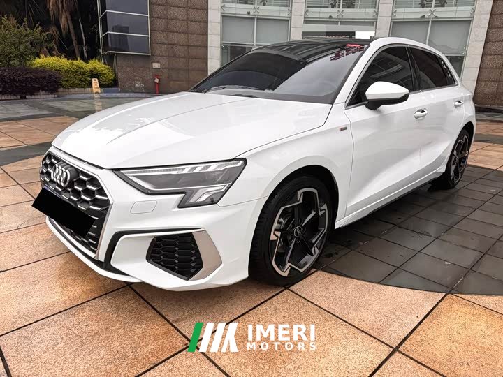 Audi A3 2023 Sportback 35 TFSI Luxury Sport - ავტომობილი ჩინეთიდან