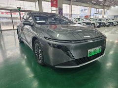 Nissan N6 180 Max - ფოტო 6