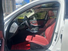 BMW 3 Series 320Li M Sport Package - ფოტო 9