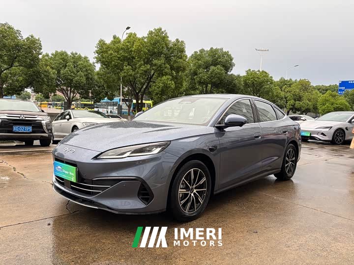 BYD Dolphin 06 DM-i Smart Drive 120KM Deluxe - ავტომობილი ჩინეთიდან