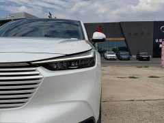 Honda Vezel 1.5L CVT Pioneer Edition - ფოტო 5