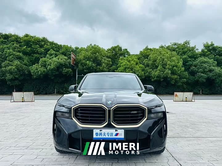 BMW XM 2023 Base - ავტომობილი ჩინეთიდან