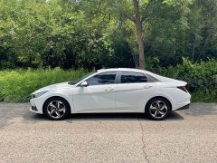 Hyundai Elantra 2022 1.5L CVT GLX Elite - ფოტო 12