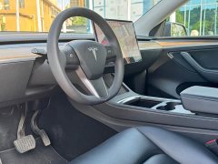 Tesla Model Y Long Range All-Wheel Drive - ფოტო 7
