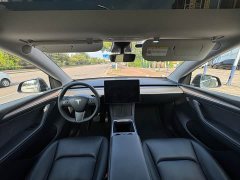 Tesla Model Y Long Range All-Wheel Drive - ფოტო 9