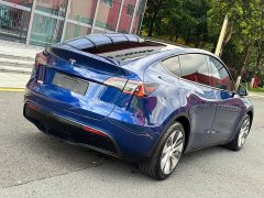 Tesla Model Y Long Range All-Wheel Drive - ფოტო 6