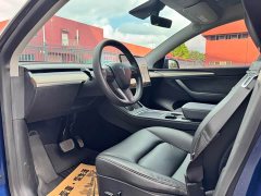 Tesla Model Y Long Range All-Wheel Drive - ფოტო 7