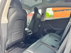 Tesla Model Y Long Range All-Wheel Drive - ფოტო 9