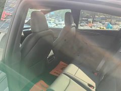 Tesla Model Y Rear-Wheel Drive - ფოტო 8