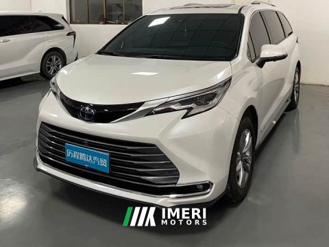 2022 Toyota Sienna 2.5L Hybrid Premium Edition