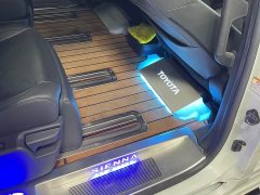 Toyota Sienna 2023 2.5L Hybrid Premium Edition - ფოტო 11