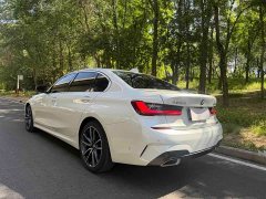 BMW 3 Series 325Li M Sport Package - ფოტო 12
